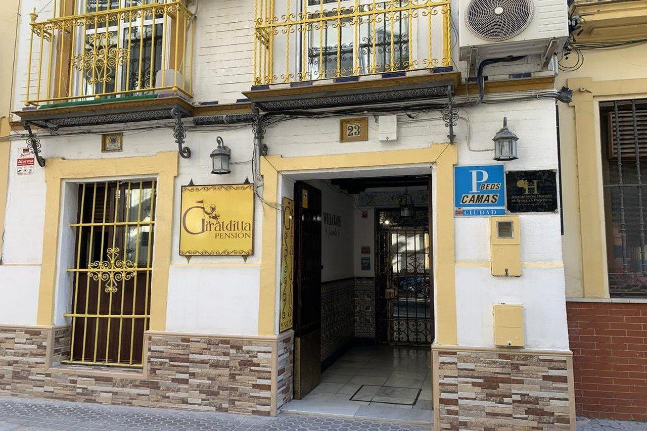 Giraldilla Hotel Seville Luaran gambar