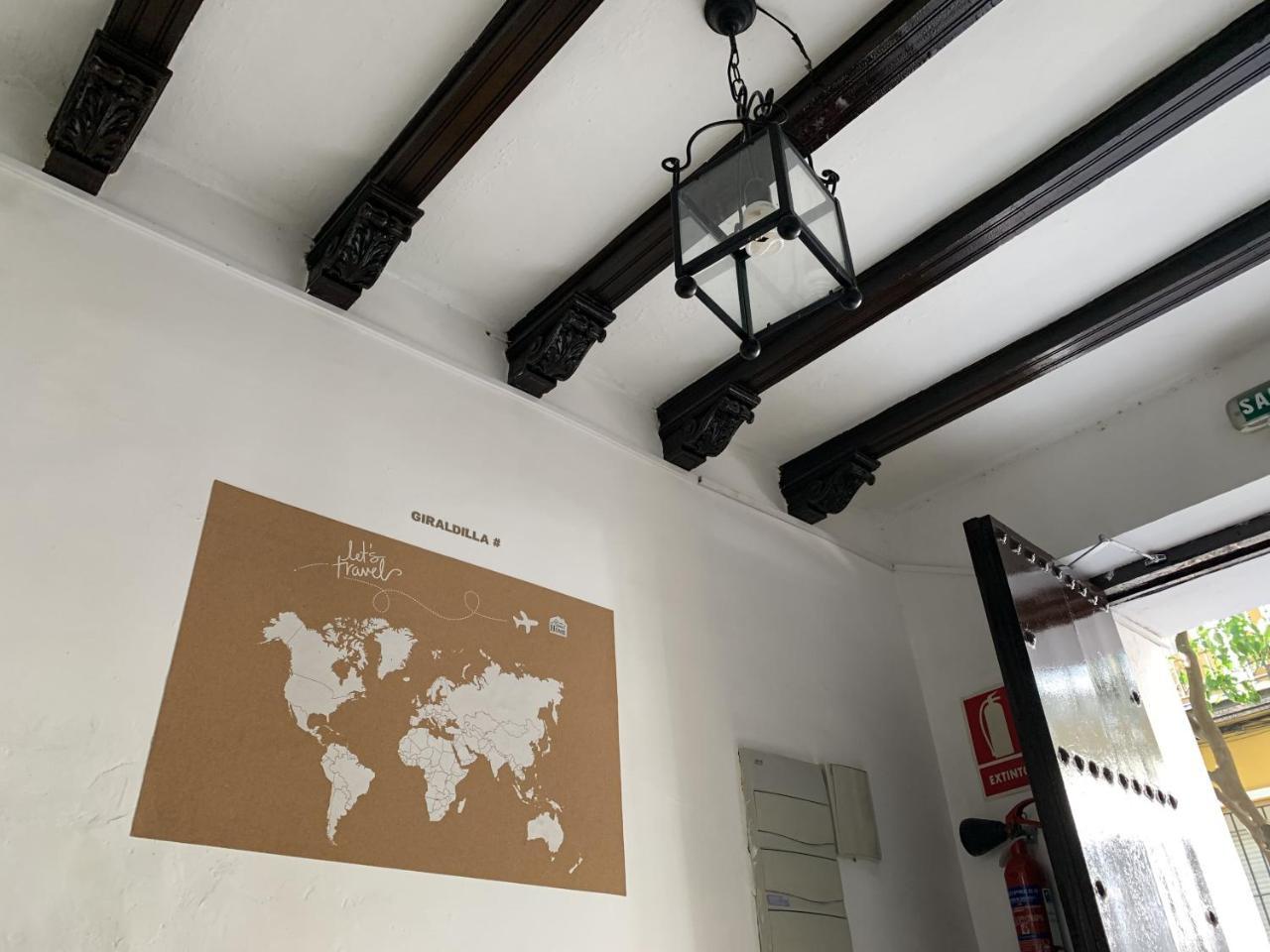 Giraldilla Hotel Seville Luaran gambar