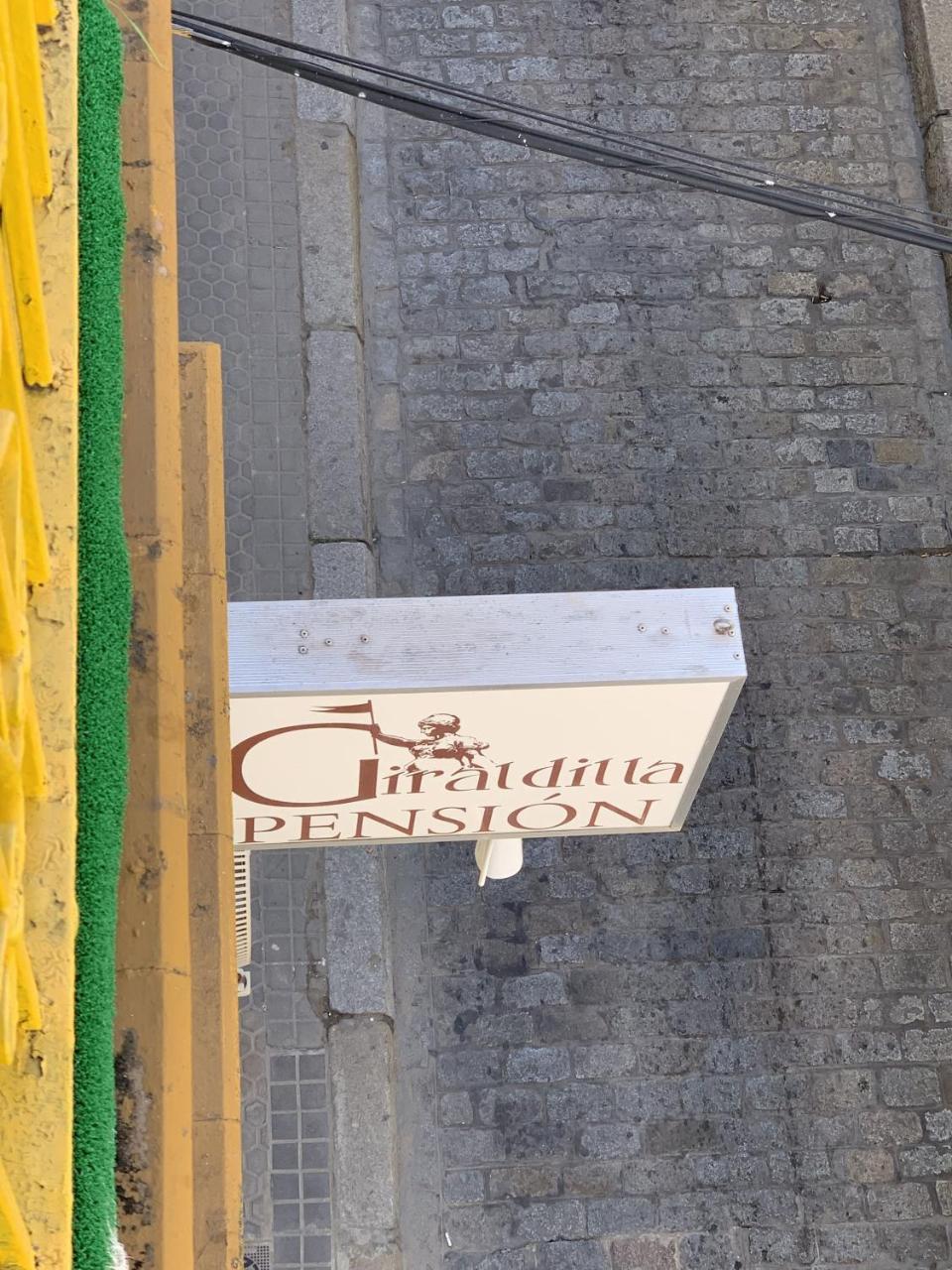 Giraldilla Hotel Seville Luaran gambar